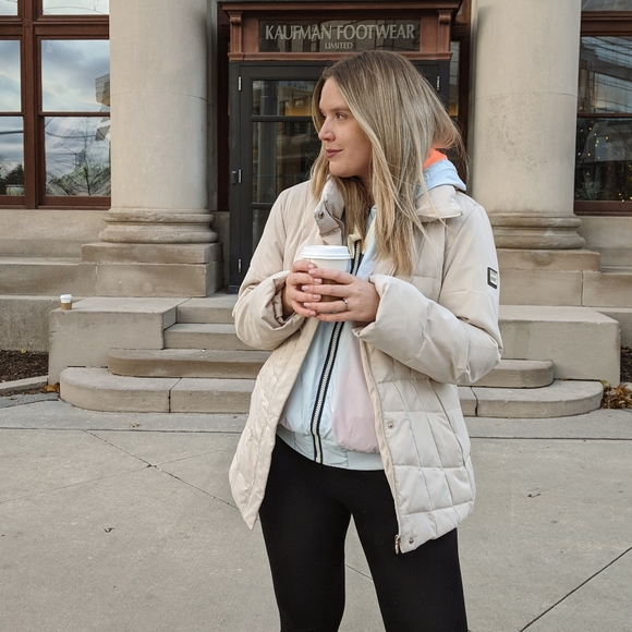 Calvin Klein Puffer Jacket - Picture 1 of 10